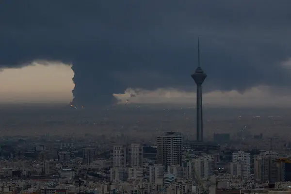 Shahran oil depot explosion in Tehran after Israeli airstrike