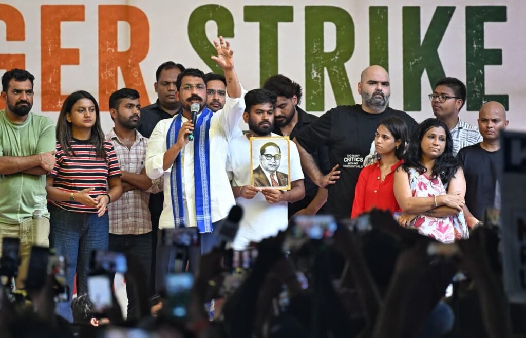 Day 25 Protest: Kunal Kamra & Chandrashekhar Azad Join Students