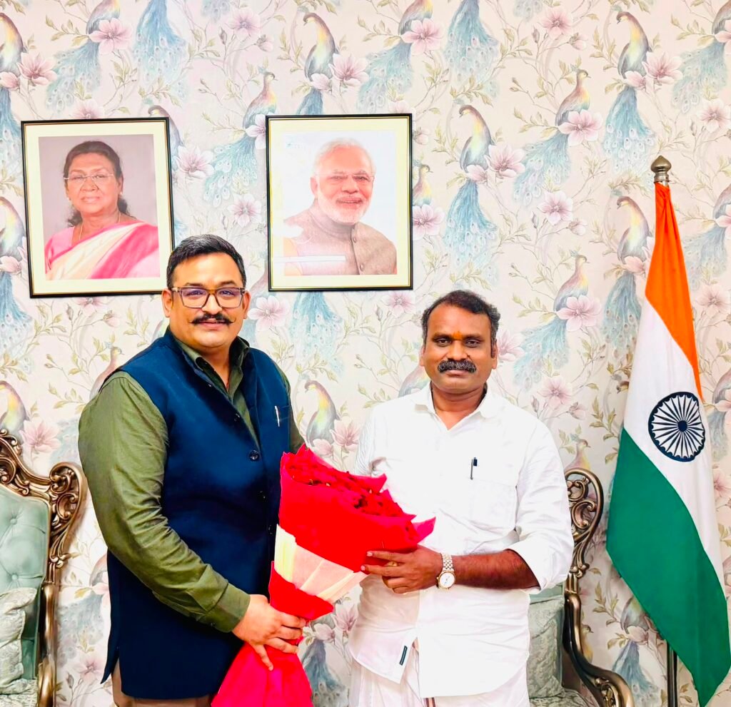 Dr. Vipin Gaur Meets Union Minister Dr. L. Murugan"