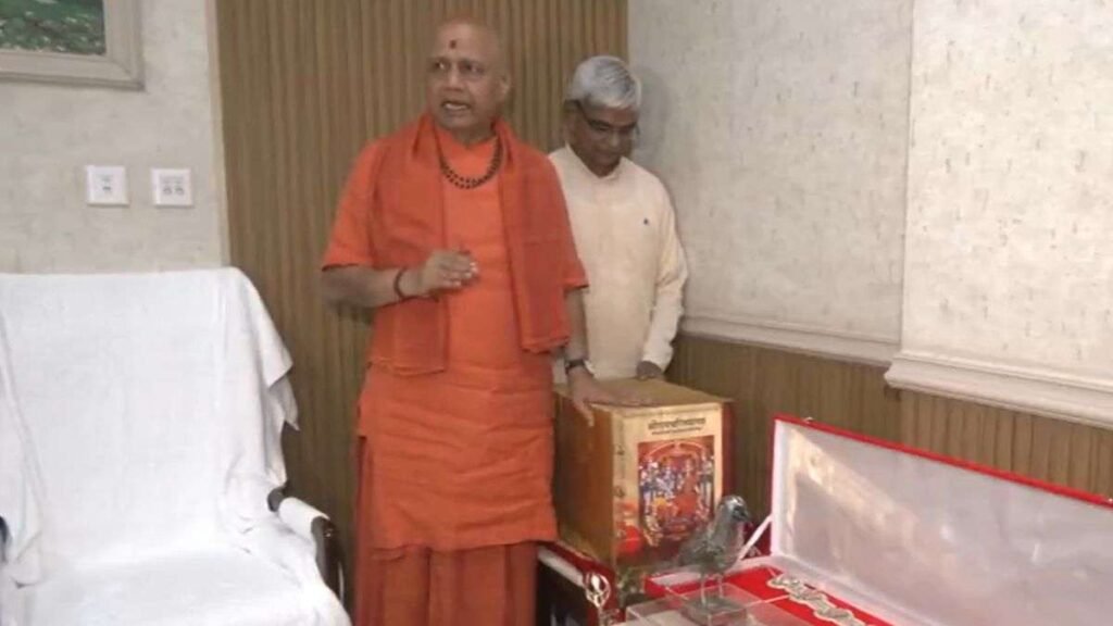 Silver Gifts Melted? Sach Kya Hai?
