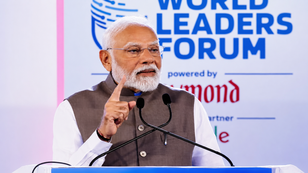 “World Looks to India for Growth & Hope”